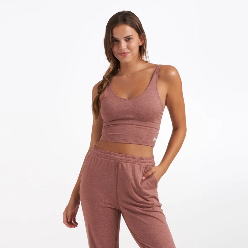 Vuori Halo Performance crop in a light terracotta heather, size medium